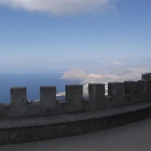 Guest house Antico Borgo, Erice