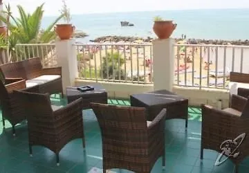 Hotel Sul Mare Al Gabbiano Scoglitti 4*,